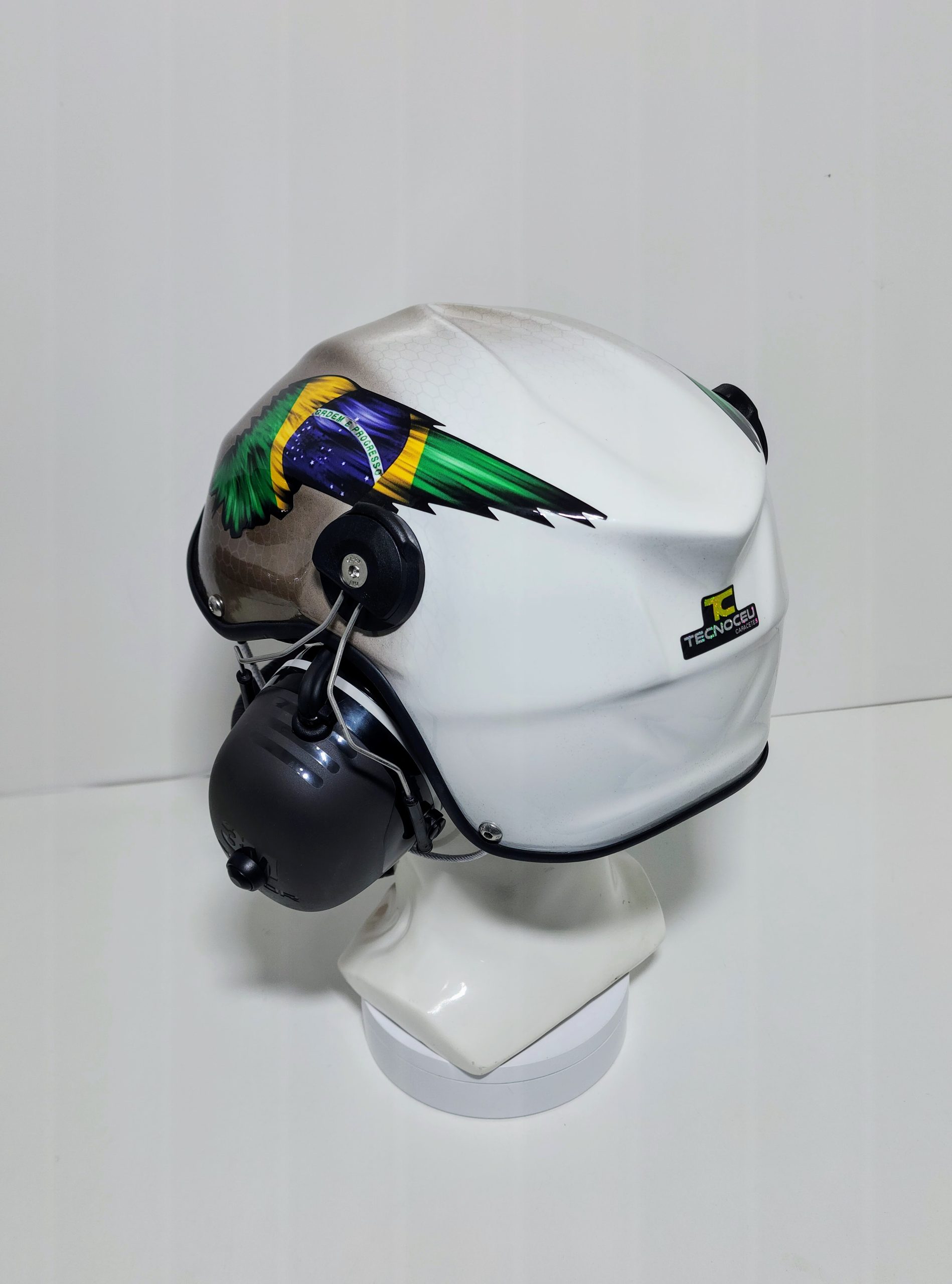 Branco e Marrom com Asas do Brasil e Colmeia - Imagem 3